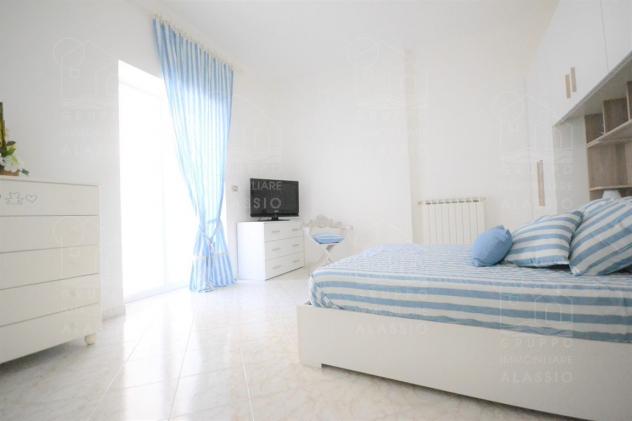 Alassio, ampio bilocale con spazio esterno ad uso TURISTICO - Foto 12