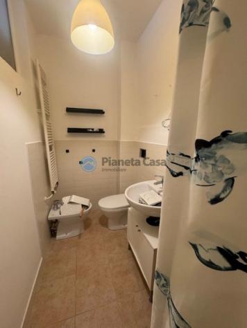 CENTRO STORICO: bicamere arredato con terrazza abitabile - Foto 14
