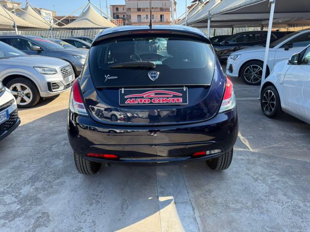 Lancia Ypsilon 0.9 TwinAir 85 CV 5 porte Metano Ecochic Silver - Foto 5