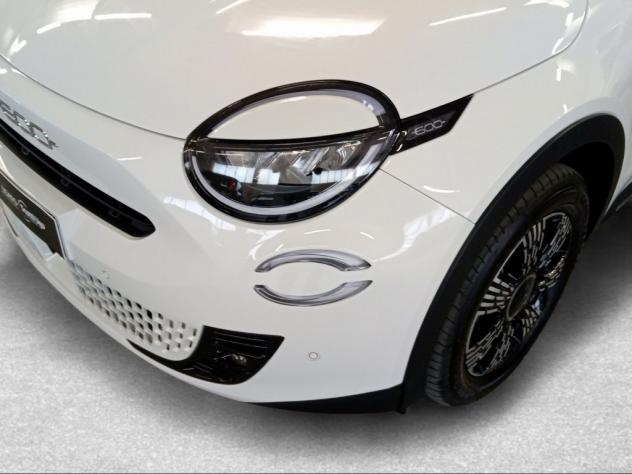 FIAT 600 Hybrid Pop 1.2 Hybrid 145cv - Foto 2