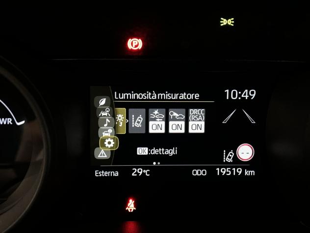 Toyota Yaris Yaris 1.5 Hybrid 5 porte Trend + COMFORT PACK AREA C FREE - Foto 10