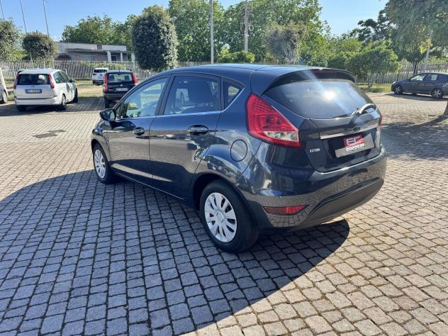 Ford Fiesta Fiesta 5p 1.4 tdci Titanium - Foto 4