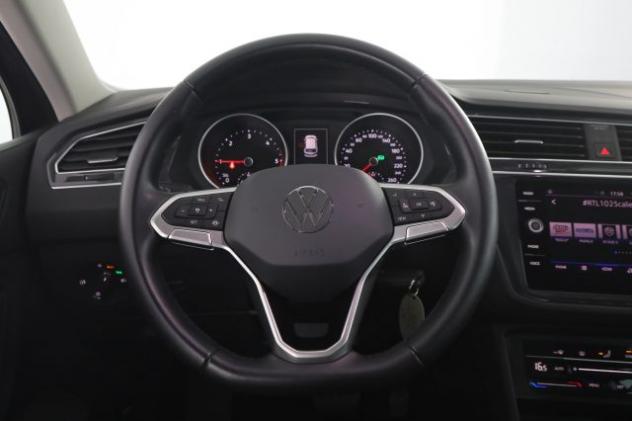 VOLKSWAGEN Tiguan Tiguan 2.0 TDI 150 CV SCR DSG Life rif. 23998730 - Foto 5