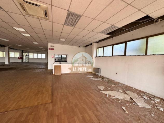 Immobile di 1600 m² con 3 locali in affitto a Tortona - Foto 7