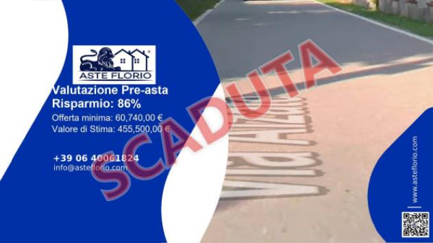 Immobile in asta di 459 m² in vendita a Oleggio
