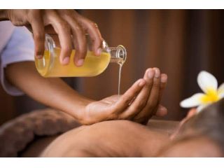 Massaggi - benessere Modena - MASSAGGIATRICE PROFESSIONISTA A MODENA Tel:3511453286