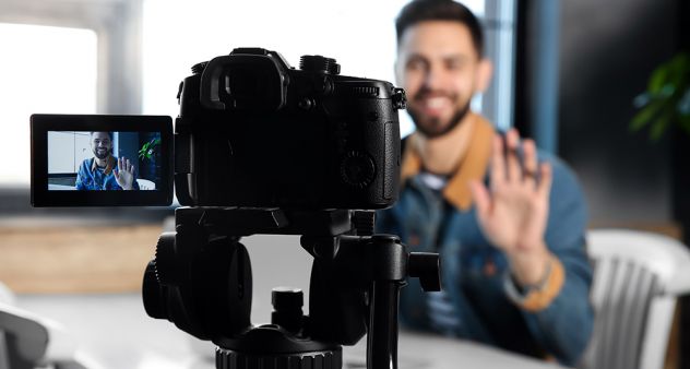 CASTING ASPIRANTI ATTORI NO PROFESSIONISTI CERCHIAMO NUOVI PERSONAGGI - Foto 3