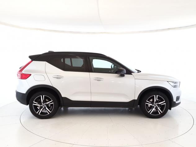 Volvo XC40 D4 AWD Geartronic R-Design - Foto 6