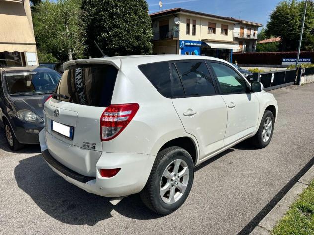 TOYOTA - RAV4 - Crossover 2.2 D-4D 150CV DPF Excl. SOLO COMMERCIANTI - Foto 6