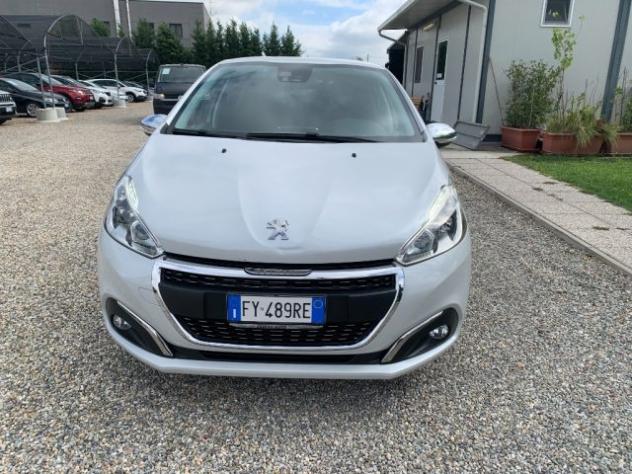 PEUGEOT 208 1° serie PureTech 82 Stop&Start 5 porte Signature rif. 24091896 - Foto 2