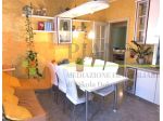V000579 - AMPIO APPARTAMENTO CON TERRAZZO