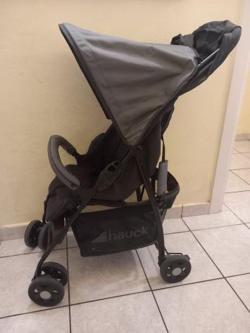 Passeggino Hauck Sport: leggero e pieghevole