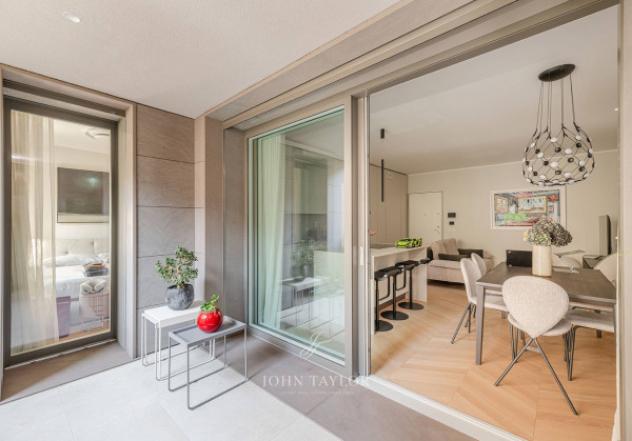 Appartamento di 90 m² con 5 locali e box auto in affitto a Milano - Foto 19