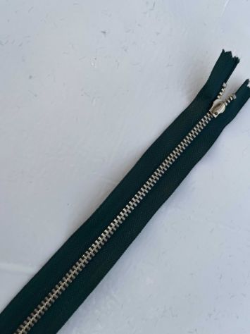 X26 Cerniere YKK senza tiretto cm 20 col. Verde – Pz. 95 - Foto 2