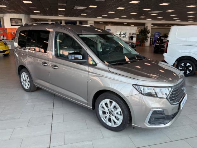 FORD Tourneo Connect 2.0TDCI 122cv C.AUT. 7R TITANIUM 5 POSTI rif. 21730268 - Foto 2