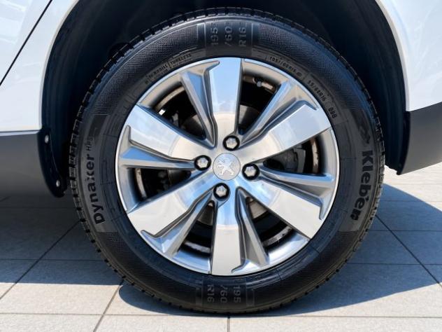 PEUGEOT 2008 1.4 HDi 68 Cv Navi Neo Patentati rif. 24105275 - Foto 7