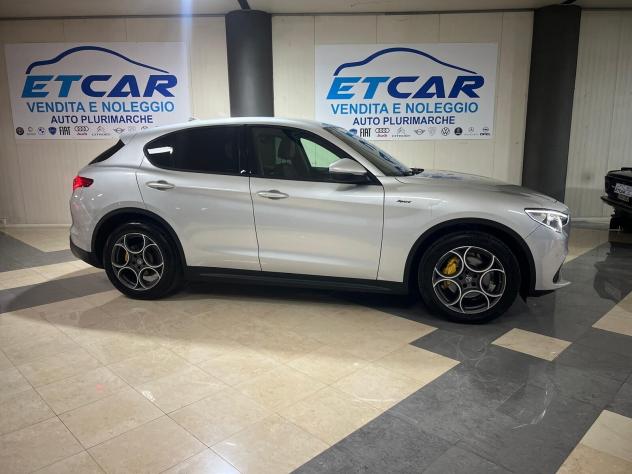 Alfa Romeo Stelvio 2.2 Turbodiesel 190 CV AT8 Q4 Sprint - Foto 2
