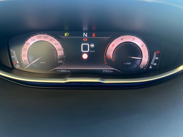 Peugeot 3008 BlueHDi 130 EAT8 GT - Foto 9