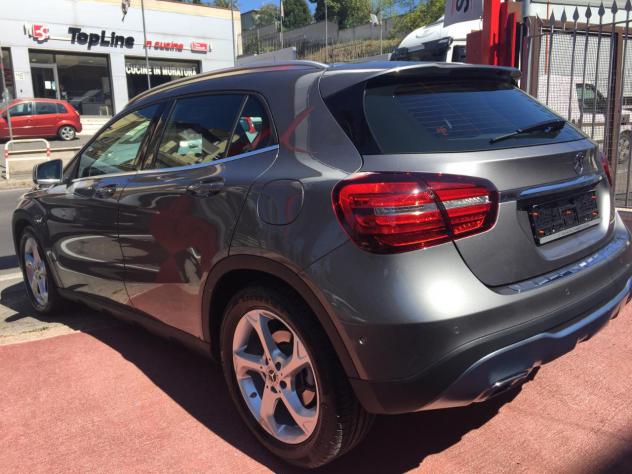 Mercedes-Benz GLA 200 SPORT KM E TAGLIANDI CERTIFICATI MERCEDES-BENZ - Foto 3