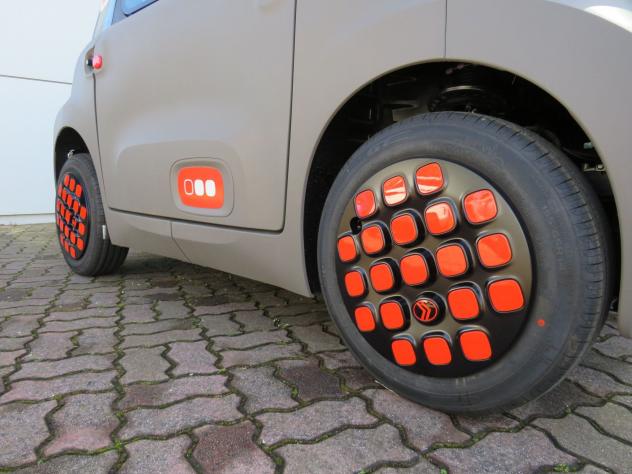 Citroën Ami SPICY con Pack Orange - Foto 8