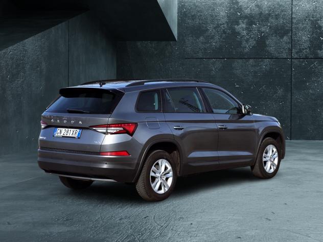 Skoda Kodiaq 2.0 TDI 7 POSTI 4x4 DSG Style - Foto 8