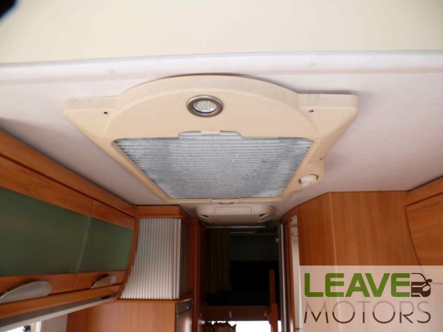 Hymer/eriba camper mansardato (M1327) - Foto 7