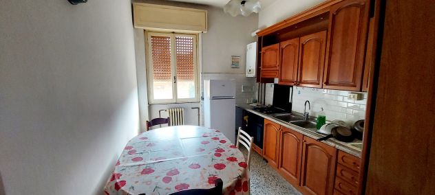 affittasi STANZA SINGOLA GIA' LIBERA ZONA CENTRALE - Foto 4