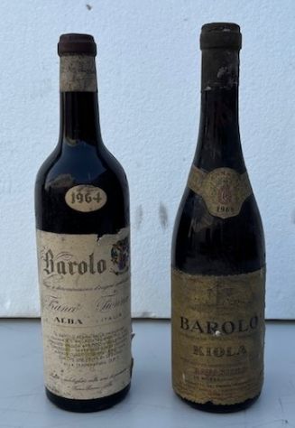 Bottiglie di Barolo