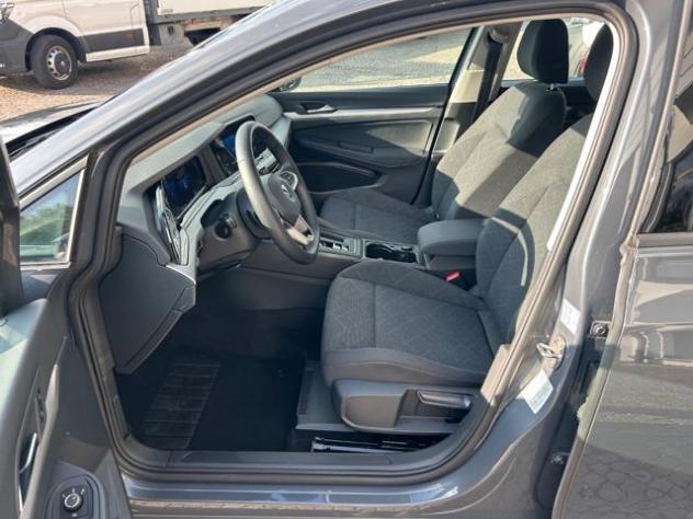 VOLKSWAGEN Golf 1.0 eTSI EVO DSG Life rif. 24185685 - Foto 8