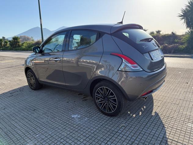 Lancia Ypsilon 1.0 FireFly 5 porte S&S Hybrid Ecochic UnYca - Foto 7
