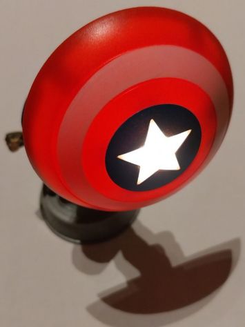 Action figure Capitan America, lo scudo si illumina. - Foto 2
