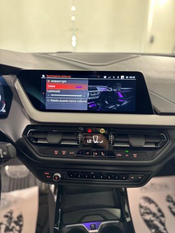 Bmw 116 Serie 1 Msport interno & esterno CERCHI 18 FULL OPTIONAL TAGLIANDI BMW - Foto 10