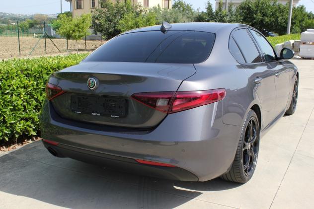 Alfa Romeo Giulia 2.2 Turbo Diesel Business B-Tech Aut. - Foto 5