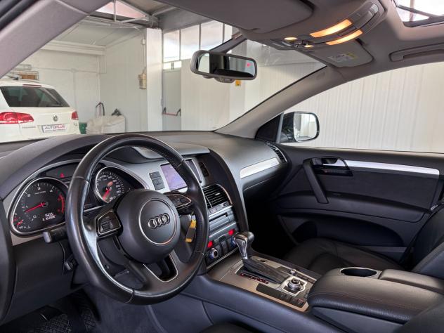 Audi Q7 3.0 V6TDI 245 CV 7POSTI PACK V12 - Foto 9