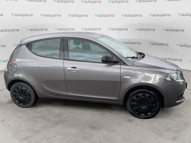 Lancia Ypsilon Ypsilon 1.0 firefly hybrid Silver s&s 70cv - Foto 3