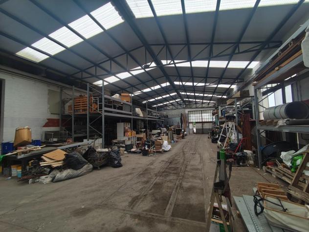 Capannone artigianale in vendita a Marlia - Capannori 1700 mq Rif: 1451338 - Foto 2