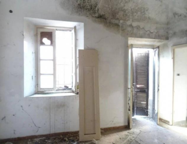 Immobile in asta di 240 m² con più di 5 locali in vendita a Ottobiano - Foto 6