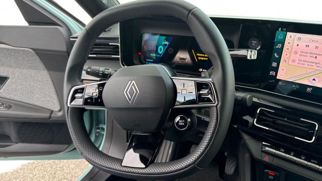 Renault 4 E-Tech Electric RENAULT iconic 150 cv comfort range - Foto 7
