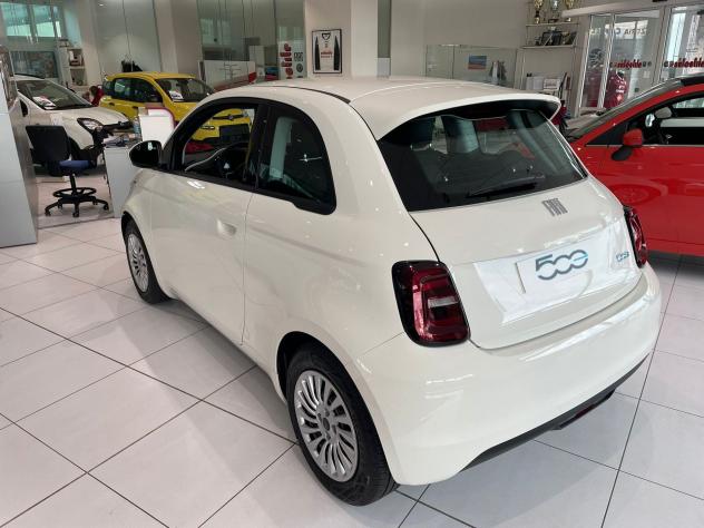 FIAT 500 Action Berlina (Autonomia 190KM) - PRONTA CONSEGNA - Foto 4
