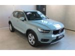 Volvo XC40 2.0 T4 BENZINA MOMENTUM 4WD AUTOMATICO