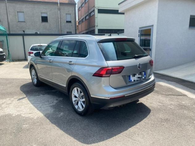 Volkswagen Tiguan 2.0 TDI SCR DSG 4MOTION Executive BMT - Foto 3