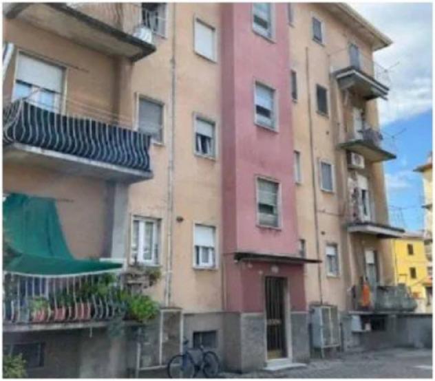 Immobile in asta di 75 m², box auto in vendita a Novara - Foto 2