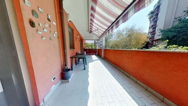 LUMINONO BILOCALE CON TERRAZZO - VIA LEGNONE - Foto 8