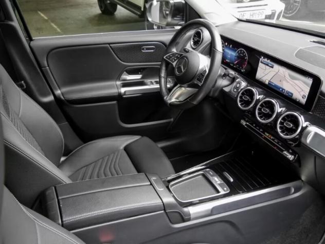 MERCEDES GLB (X247) GLB 180 Automatic Progressive Advanced - Foto 7