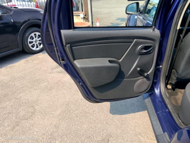 Dacia Duster 1.5 dCi 90CV 4x2 2017 - Foto 10