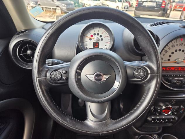 MINI Countryman Cooper D 1.6 112cv - Foto 9
