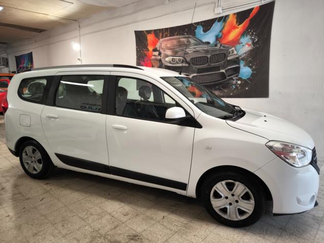 Dacia Lodgy 1.5 dCi 8V 90CV Start&Stop 7 posti Laurte