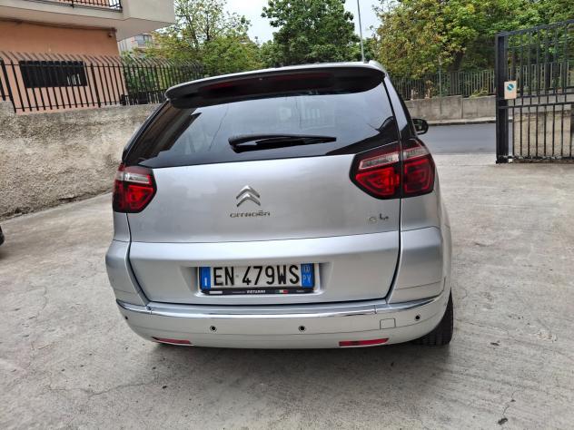 Citroen C4 Picasso 1.6 HDi 112 cv Exclusive - Foto 6