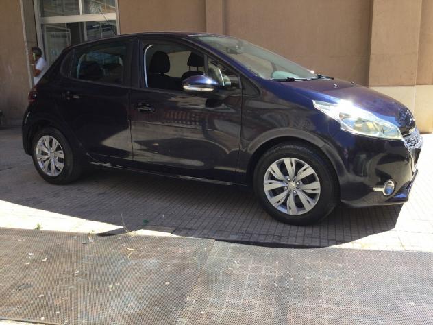 Peugeot 208 PureTech 82 5 porte Allure - Foto 8