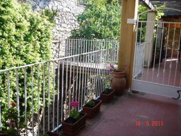Bilocale ristrutturato con terrazza vista mare - Foto 5